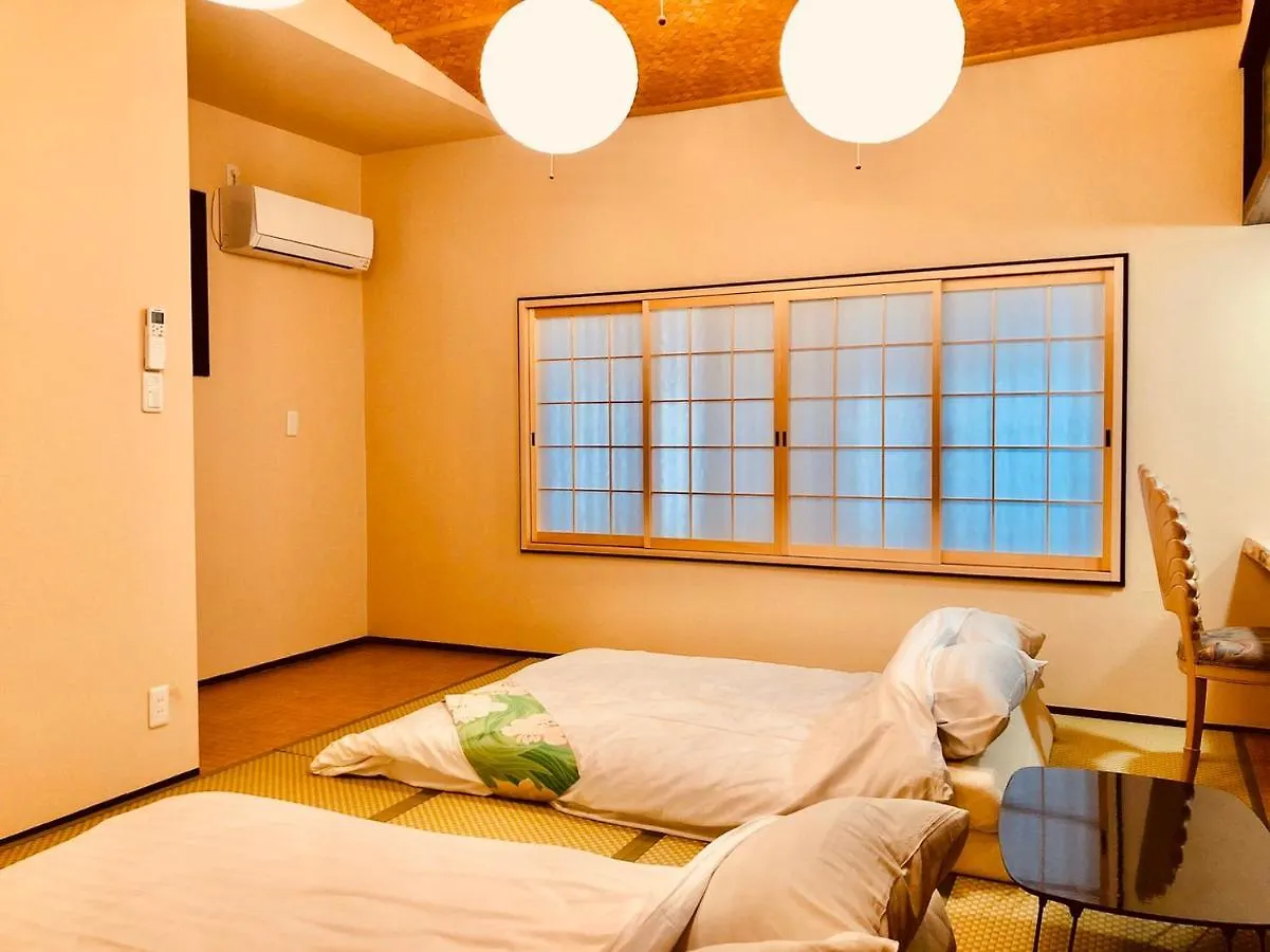Art House Apartment Osaka 0*,